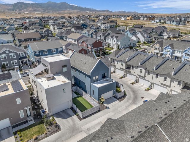 11609 S DORIAN DR, South Jordan, UT 84009