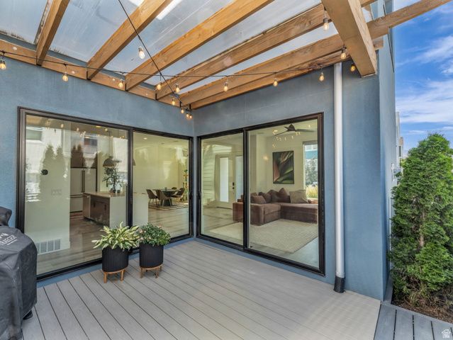 11609 S DORIAN DR, South Jordan, UT 84009