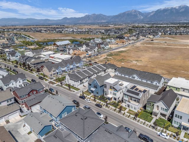 11609 S DORIAN DR, South Jordan, UT 84009