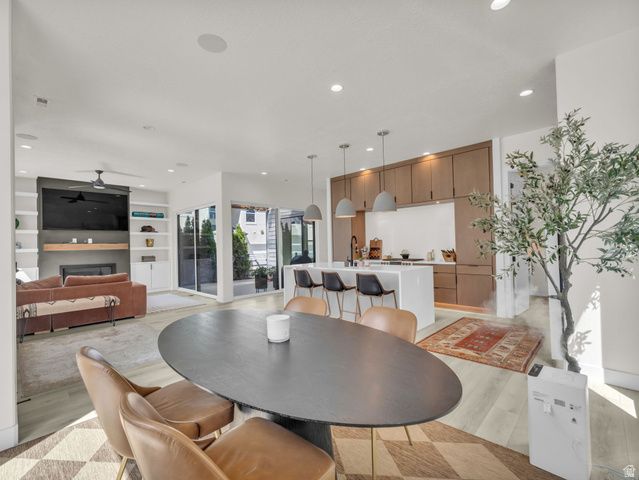 11609 S DORIAN DR, South Jordan, UT 84009