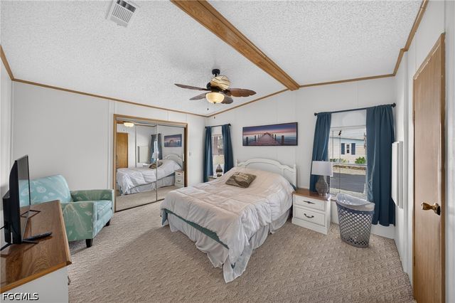 3032 Bounty LN, St James City, FL 33956