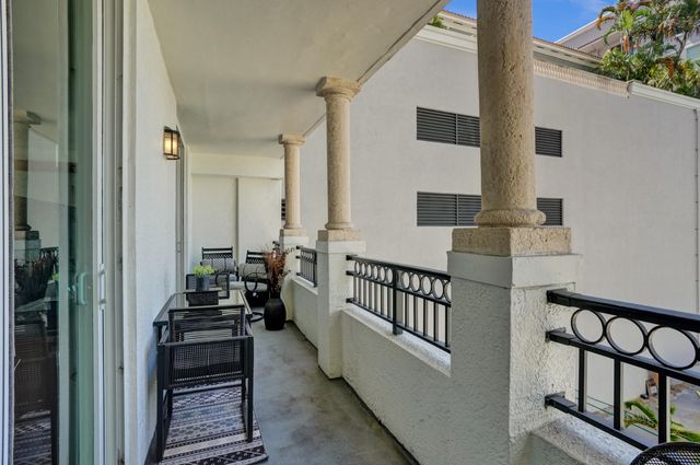 600 S Dixie Highway 352, West Palm Beach, FL 33401