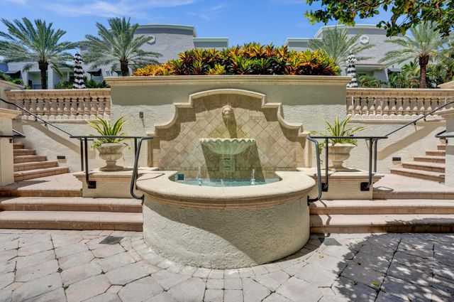 600 S Dixie Highway 352, West Palm Beach, FL 33401