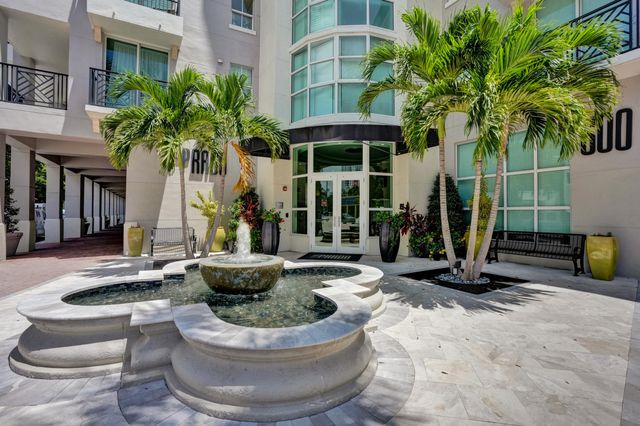 600 S Dixie Highway 352, West Palm Beach, FL 33401