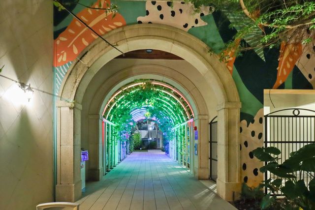 600 S Dixie Highway 352, West Palm Beach, FL 33401