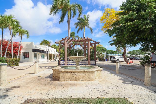 600 S Dixie Highway 352, West Palm Beach, FL 33401