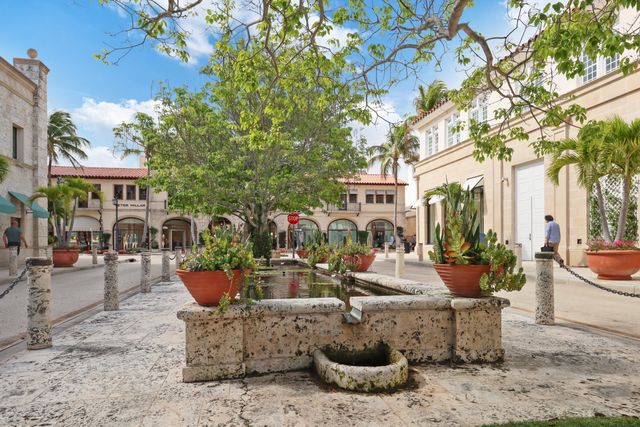 600 S Dixie Highway 352, West Palm Beach, FL 33401