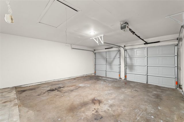 114 Hollywood Drive, Glenn Heights, TX 75154