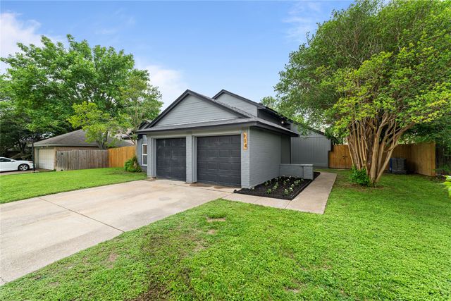 114 Hollywood Drive, Glenn Heights, TX 75154