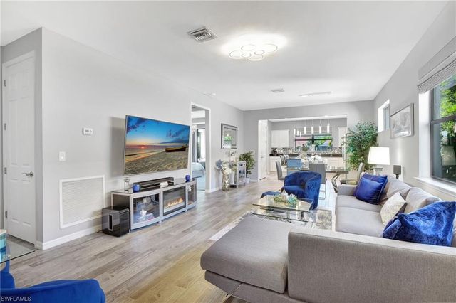 10908 Clarendon ST, Fort Myers, FL 33913