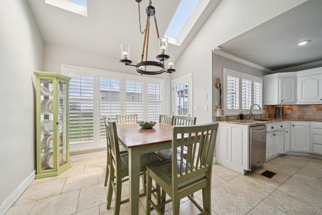 8120 E 112th Street North, Owasso, OK 74055
