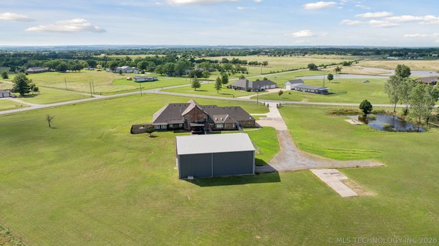 8120 E 112th Street North, Owasso, OK 74055