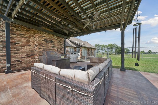 8120 E 112th Street North, Owasso, OK 74055