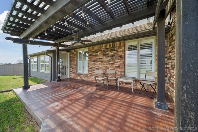 8120 E 112th Street North, Owasso, OK 74055