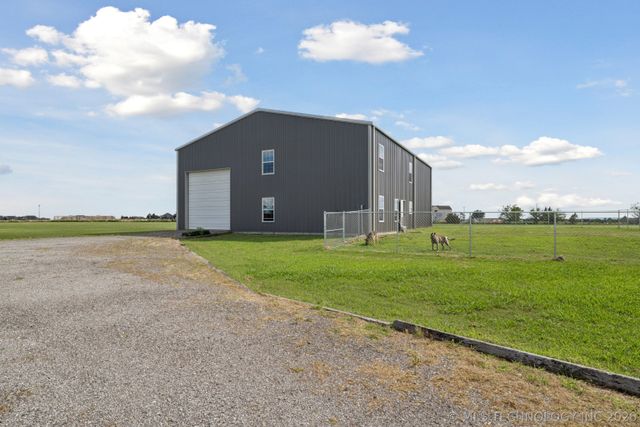 8120 E 112th Street North, Owasso, OK 74055