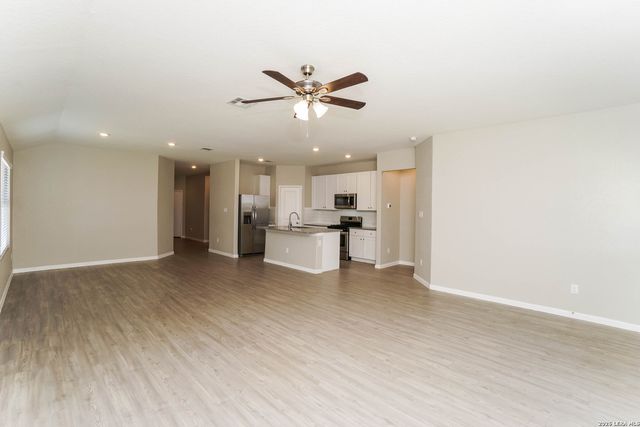 1204 Treehouse, New Braunfels, TX 78130