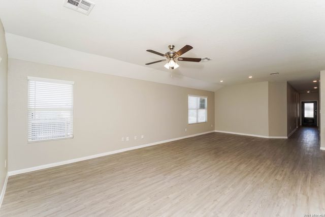 1204 Treehouse, New Braunfels, TX 78130