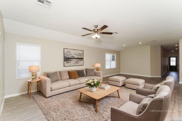 1204 Treehouse, New Braunfels, TX 78130