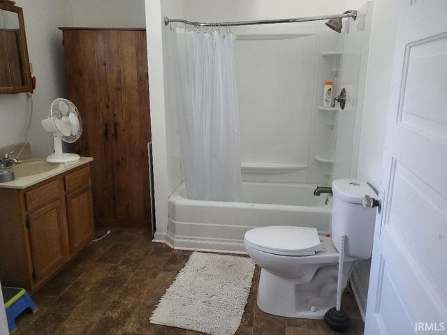 703 W 5th Street, Marion, IN 46953