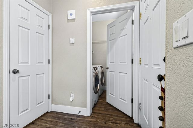 8796 Salvestrin Point Avenue, Las Vegas, NV 89148