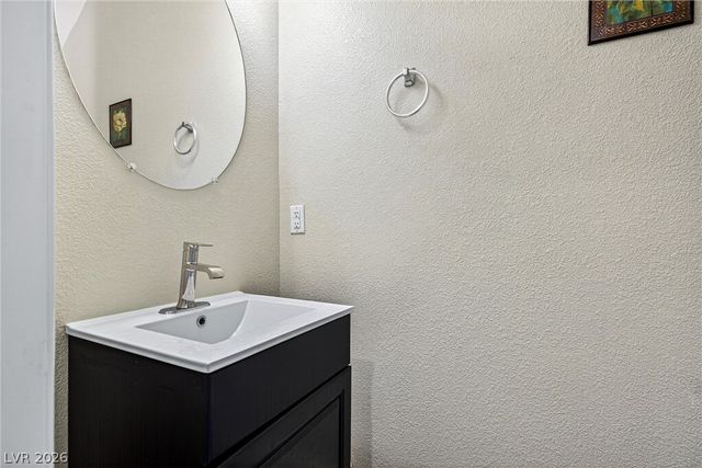 8796 Salvestrin Point Avenue, Las Vegas, NV 89148