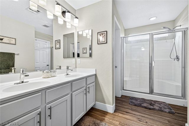 8796 Salvestrin Point Avenue, Las Vegas, NV 89148