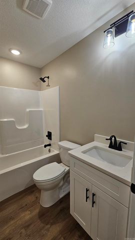 2212 S 19th Street, Paragould, AR 72450