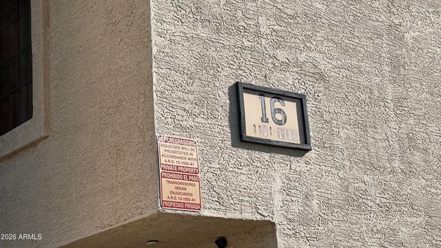 7801 N 44TH Drive, Glendale, AZ 85301