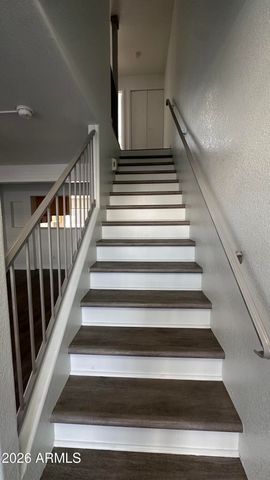 7801 N 44TH Drive, Glendale, AZ 85301