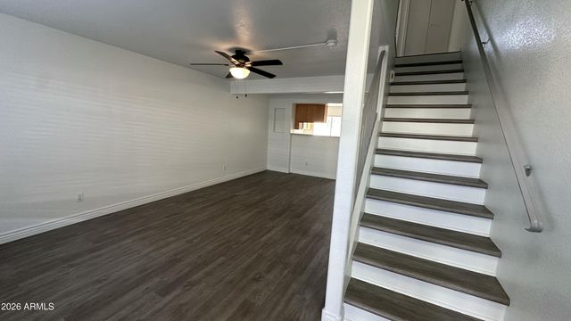 7801 N 44TH Drive, Glendale, AZ 85301