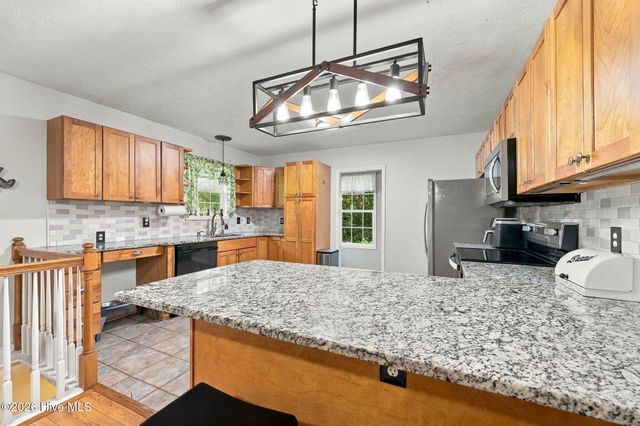135 Pinesage Drive, West End, NC 27376
