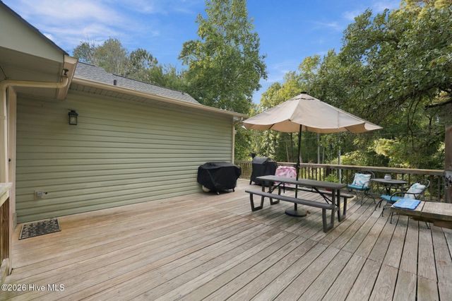 135 Pinesage Drive, West End, NC 27376