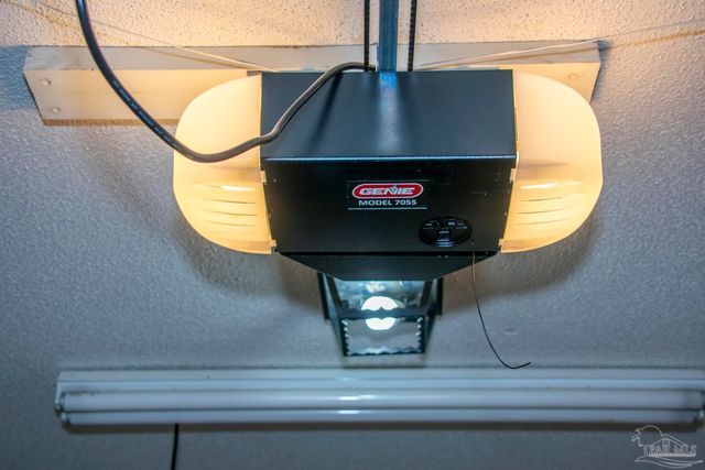 6514 Oakcrest Rd, Milton, FL 32570