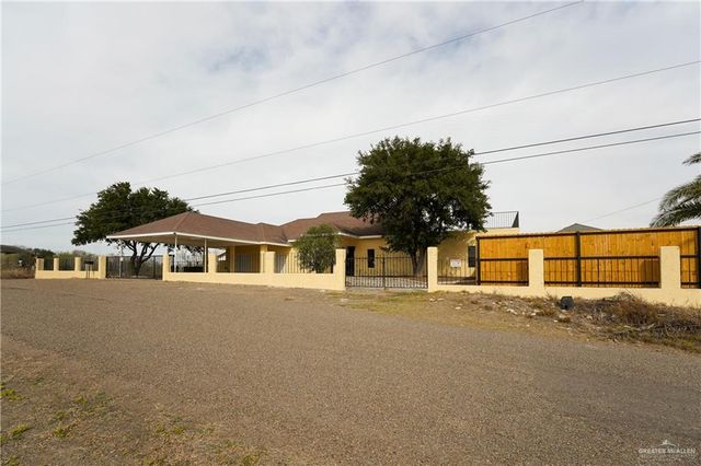 3178 El Campo Road, Rio Grande City, TX 78582