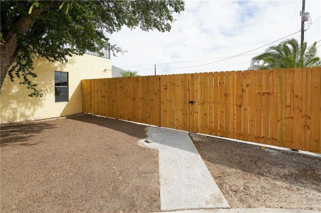 3178 El Campo Road, Rio Grande City, TX 78582