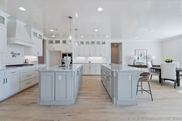 17576 S 52nd East Avenue, Bixby, OK 74008