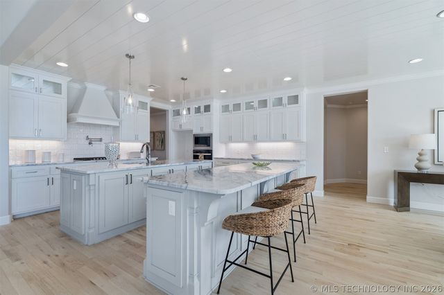 17576 S 52nd East Avenue, Bixby, OK 74008