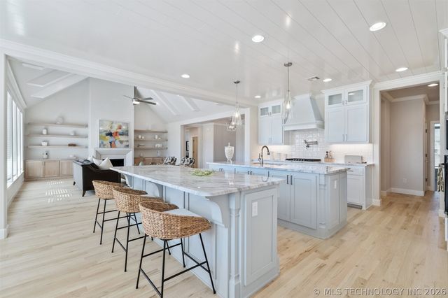 17576 S 52nd East Avenue, Bixby, OK 74008