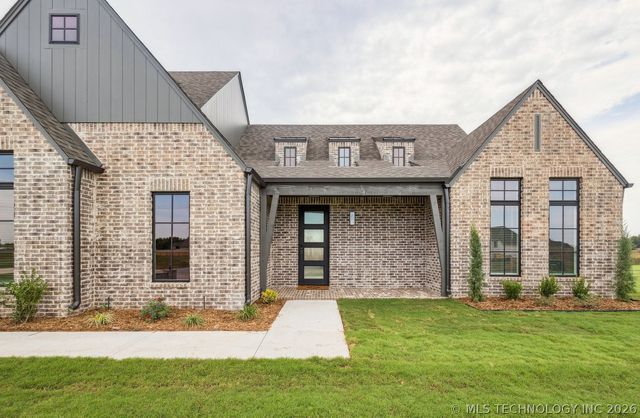 17576 S 52nd East Avenue, Bixby, OK 74008