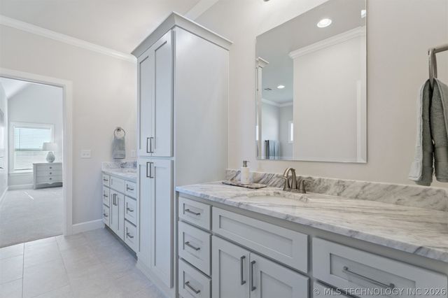 17576 S 52nd East Avenue, Bixby, OK 74008