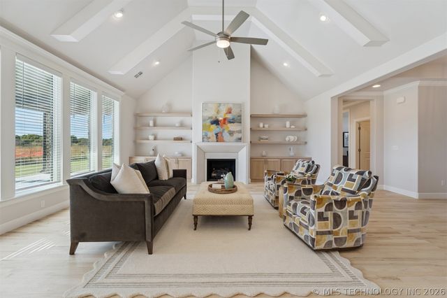 17576 S 52nd East Avenue, Bixby, OK 74008