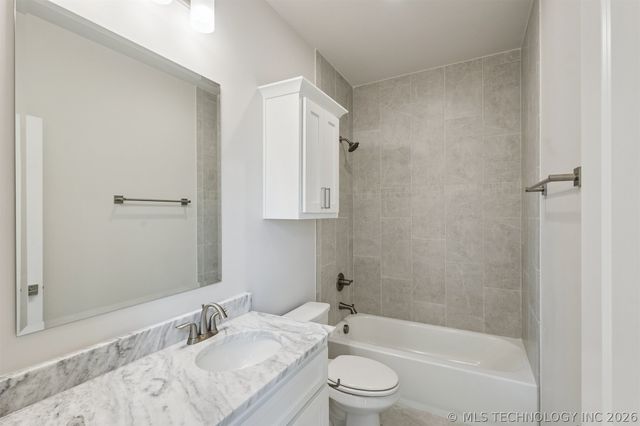 17576 S 52nd East Avenue, Bixby, OK 74008