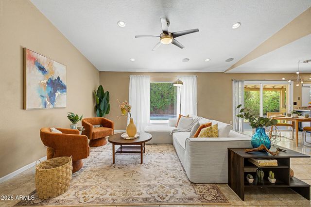 3745 W WILLOW Avenue, Phoenix, AZ 85029