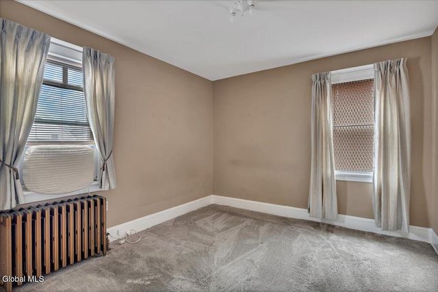 32 Bonheim Street, Albany, NY 12204