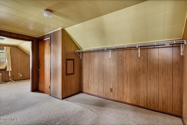 32 Bonheim Street, Albany, NY 12204