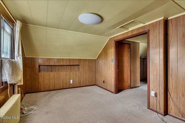 32 Bonheim Street, Albany, NY 12204