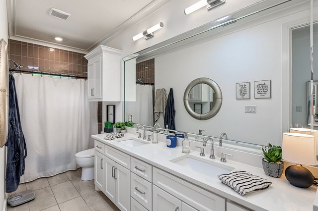 8017 W Landings Road, Granbury, TX 76049