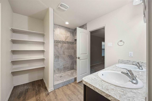 15438 Rancho Joya Way, Houston, TX 77049