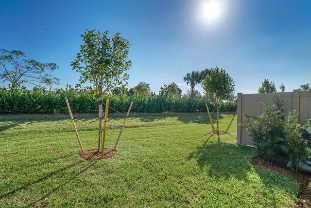 8656 Escue Street, Lake Worth, FL 33467