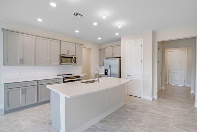 8656 Escue Street, Lake Worth, FL 33467